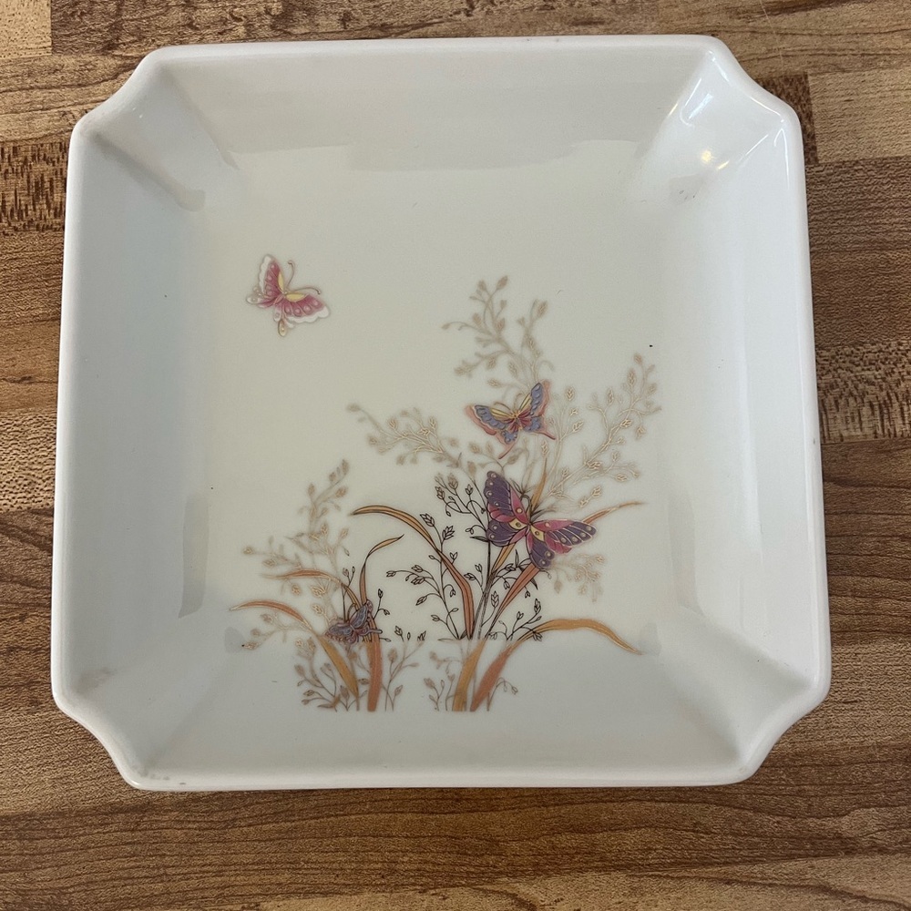 Shibata Trinket Dish Butterflies and Floral Design Pink Purple Made In Japan